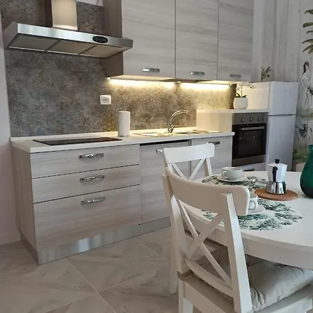 Casa Vacanze Riviera Apartment